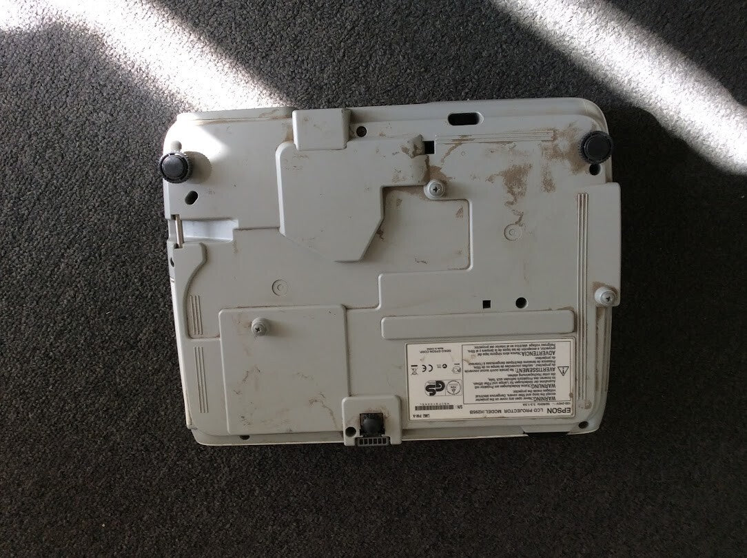 Epson H295B LCD Multimedia Projector LAMP HOURS 2270H White Au Seller