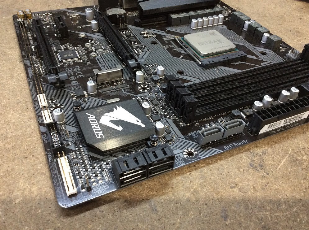 [AU] GIGABYTE B450 AORUS M DDR4 microATX AMD B450 Socket AM4 with AMD R5 2600