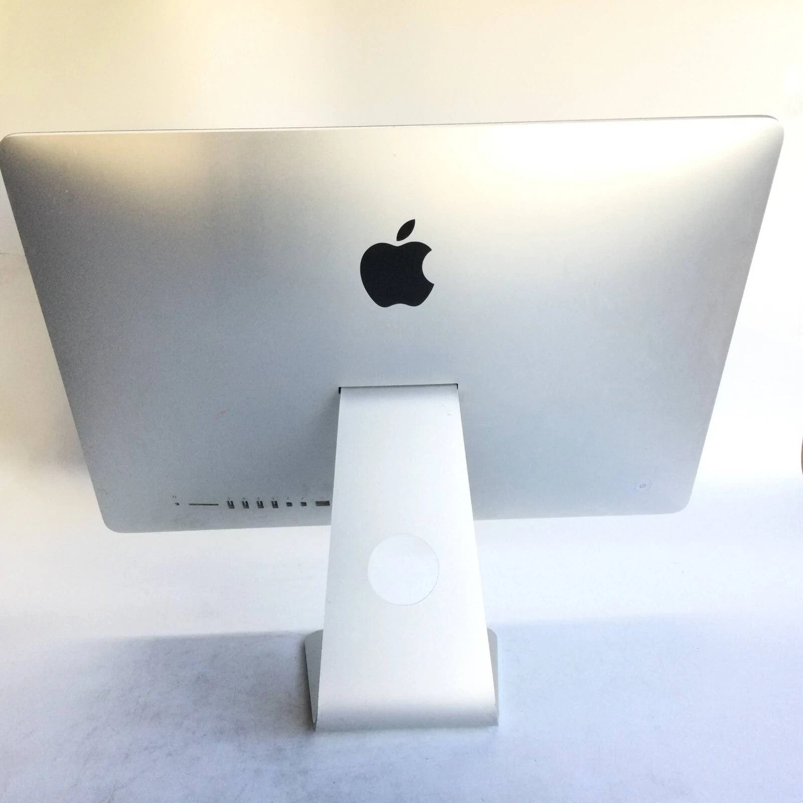 Apple iMac A1418 AIO Desktop PC 21.5" i5-7400 8GBRAM 256GBSSD EMC3069 [AU] A-