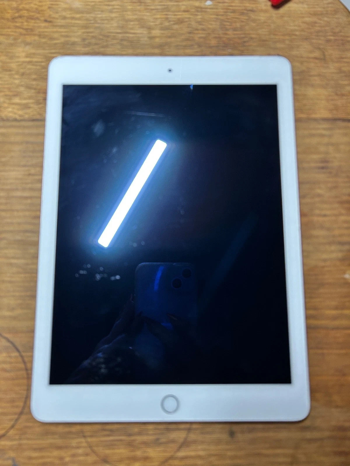 Apple iPad Air 2 Gen A1567 Tablet 9.7" 16GB Wi-Fi Touch Silver [AU Seller] A-