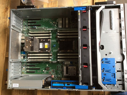 HP ProLiant ML350 G10 Tower Server 1x Xeon Silver 4210r 8GB RAID +2x 800w PSU A-