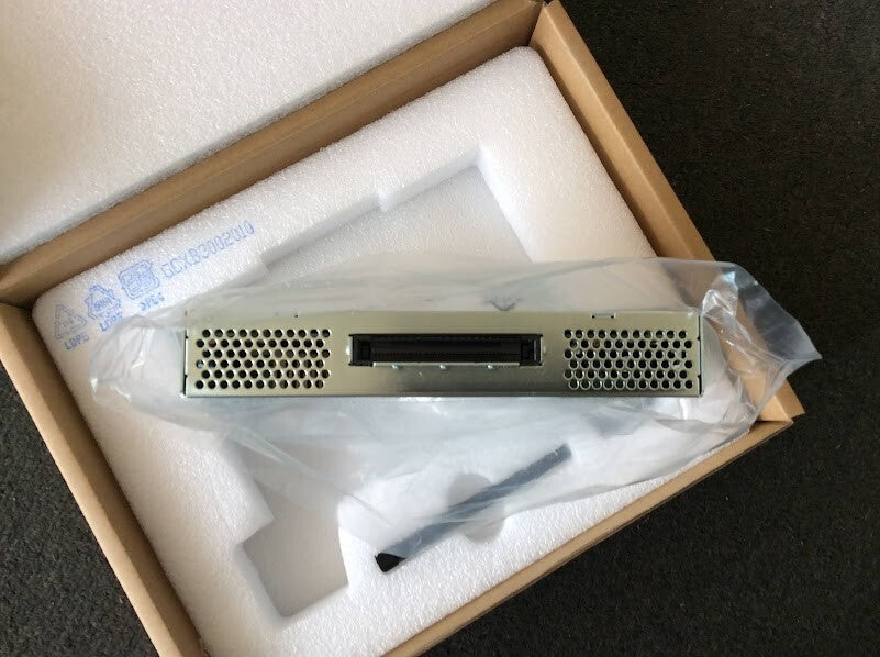 New SMART Technologies AM30 IQ Appliance for Smartboard Interactive Display