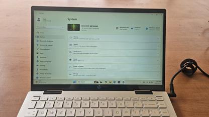 HP Pavilion x360 14-DY0163TU 2-in-1 Laptop 14" i5-1135G7 8GBRAM 256GBSSD Touch B