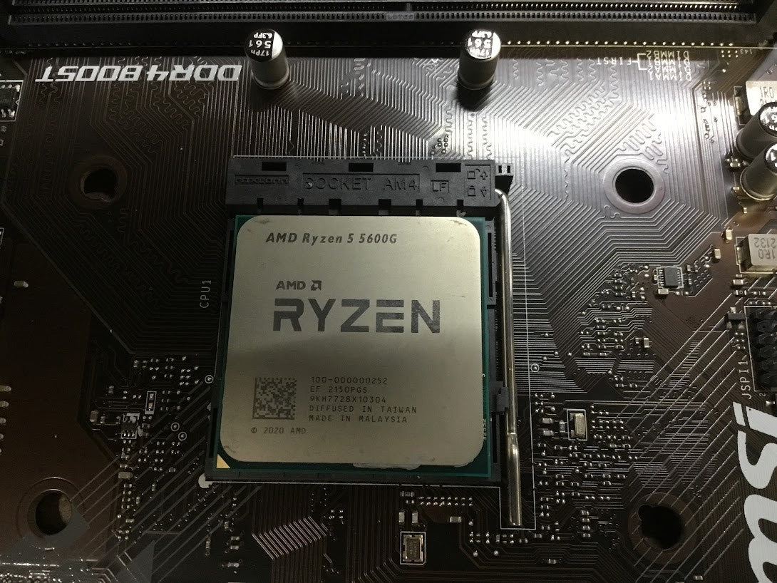 MSI B450M PRO-VDH Max Motherboard mATX AMD B450 + AMD Ryzen  5 5600G + CPU Fen