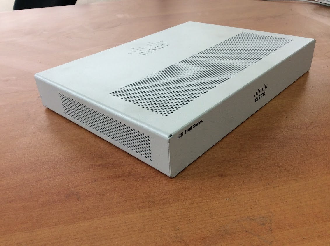 [AU] Cisco C1121-8P V01 Integrated Services Router 8 Port w/ Power Supply A-
