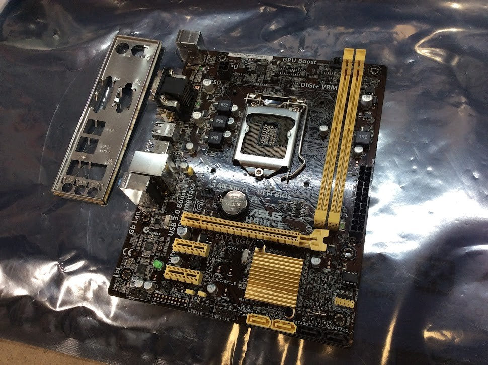 ASUS H81M-E Motherboard microATX DDR3 LGA 1150 VGA DVI Intel H81 [AU Seller]