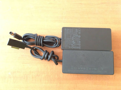 Microsoft Surface Pro 1661 Docking Station + 1749 Power Adapter Au Seller