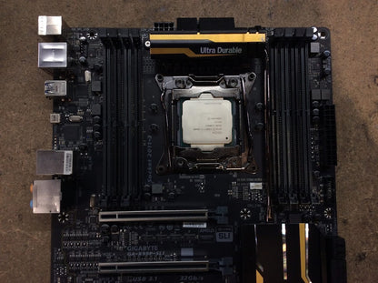 [AU] GIGABYTE GA-X99P-SLI DDR4 ATX LGA 2011-v3 Intel X99 DP USB-C With i7-5820K