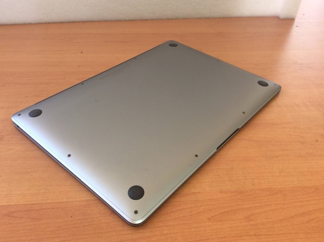 Apple M1 MacBook Air A2337 Laptop 13.3'' Apple M1 16GBRAM 256GBSSD Silver B